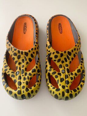 Keen The Shanti Arts Cheetah Sandals • Men’s 9/10 • Women’s 11/12